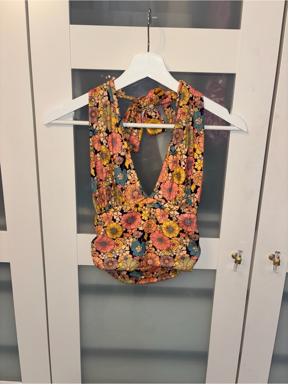 Caution to the Wind Floral Halter Top Medium Fit Retro